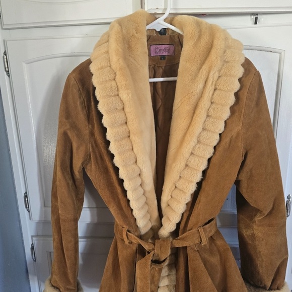 Women’s suede and shearling coat, size large - Picture 6 of 6